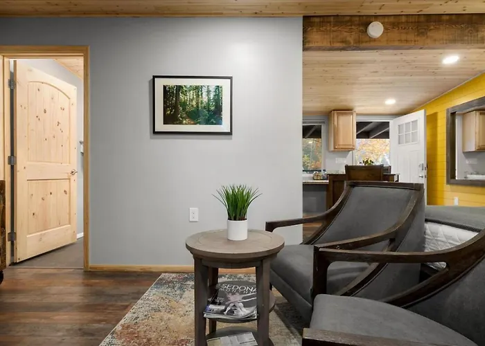 20 Creekside Retreat * Sedona